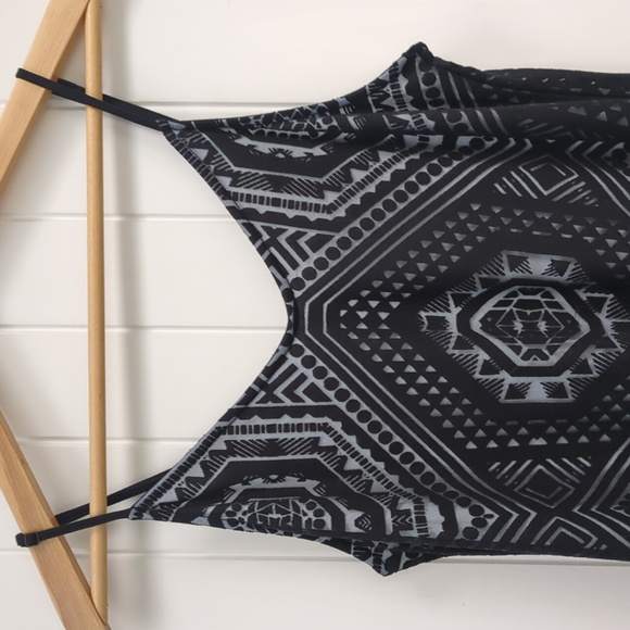 NWT a.n.a Geometric Pattern Maxi Dress - Picture 2 of 9